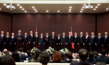 Hakan Fidan ve Mehmet Şimşek kabinede: Erdoğan'ın siyasetçi ve bürokrat ağırlıklı hükümetinin şifreleri