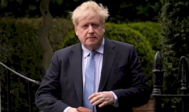 Eski İngiltere Başbakanı Boris Johnson milletvekilliğinden istifa etti
