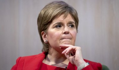 Eski İskoçya Başbakanı Nicola Sturgeon gözaltına alındı
