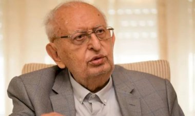 Hüsamettin Cindoruk: Can Atalay'ı Meclis kapısında karşılardım