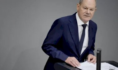 Scholz'dan Erdoğan'a çağrı: İsveç'e NATO üyeliği için yolu açın