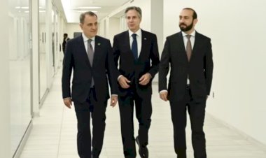 Blinken barış anlaşması için Azerbaycan ve Ermenistan dışişleri bakanları ile görüşüyor