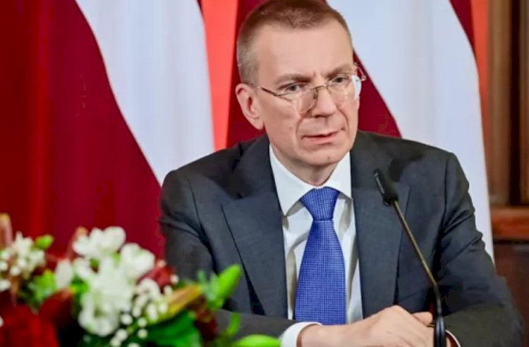 Letonya'da eşcinsel Dışişleri Bakanı Rinkevics cumhurbaşkanı seçildi