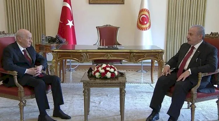 MHP lideri Bahçeli, Meclis Başkanı Şentop'tan görevi geçici olarak devraldı