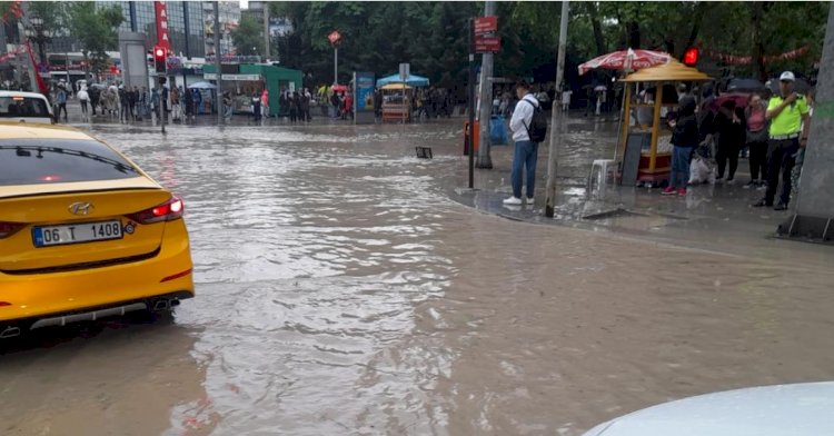 Ankara'da sağanak yağış