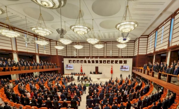 Cumhur İttifakı'nın adayı Numan Kurtulmuş TBMM Başkanı seçildi