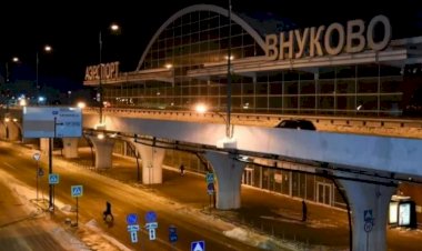Rusya: Ukrayna'nın SİHA saldırısı nedeniyle Moskova'da Vnukovo Havalimanı bir süre uçuşlara kapatıldı
