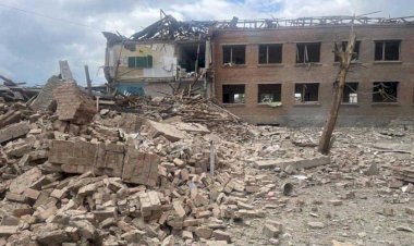 Ukrayna: Rusya okul binasını vurdu, 4 kişi hayatını kaybetti