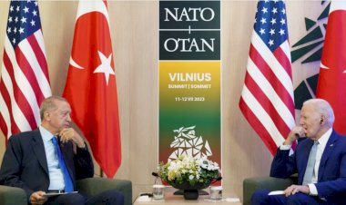 Batı ile ilişkileri düzeltmeye çalışan Türkiye Rusya’dan uzaklaşıyor mu?