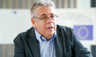 Türkiye Raportörü: NATO ile AB arasında bağ hatalı