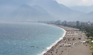 Türkiye'nin en sıcak illeri Antalya ve Muğla oldu