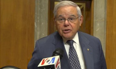 Senatör Menendez'in Türkiye'ye F-16 satışına itirazları sürüyor
