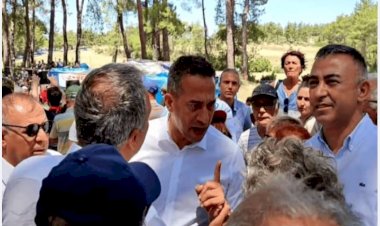 Atatürk milleti tartaklayan CHP’li vekilleri görse bastonuyla kovalardı