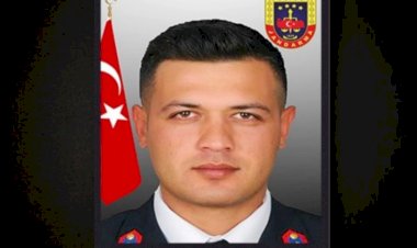 Afyonkarahisar'da kazaya müdahale eden bir asker şehit oldu...