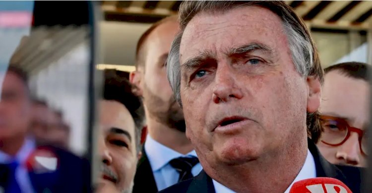 Bolsonaro 2030'a dek yasaklı