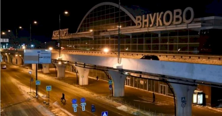 Rusya: Ukrayna'nın SİHA saldırısı nedeniyle Moskova'da Vnukovo Havalimanı bir süre uçuşlara kapatıldı
