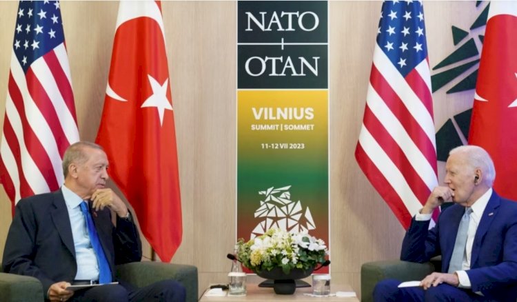 Batı ile ilişkileri düzeltmeye çalışan Türkiye Rusya’dan uzaklaşıyor mu?