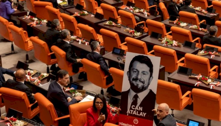 Hukukçulara göre, Can Atalay’ın tahliyesini reddeden Yargıtay kararı “Anayasa ihlali”
