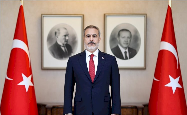 Başkan Erdoğan'ın koltuğuna Bakan Hakan Fidan mı hazırlanıyor?