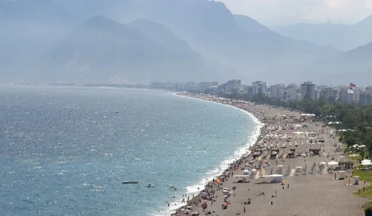 Türkiye'nin en sıcak illeri Antalya ve Muğla oldu