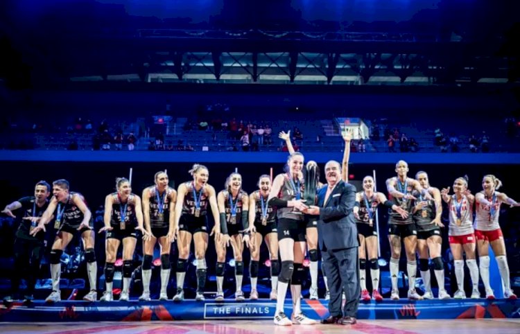 A Milli Kadın Voleybol Takımı, Milletler Ligi'nde şampiyon oldu
