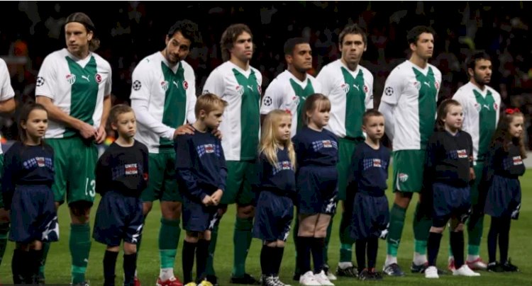 Eski Süper Lig şampiyonu Bursaspor'un lisans alamaması hakkında neler biliniyor?