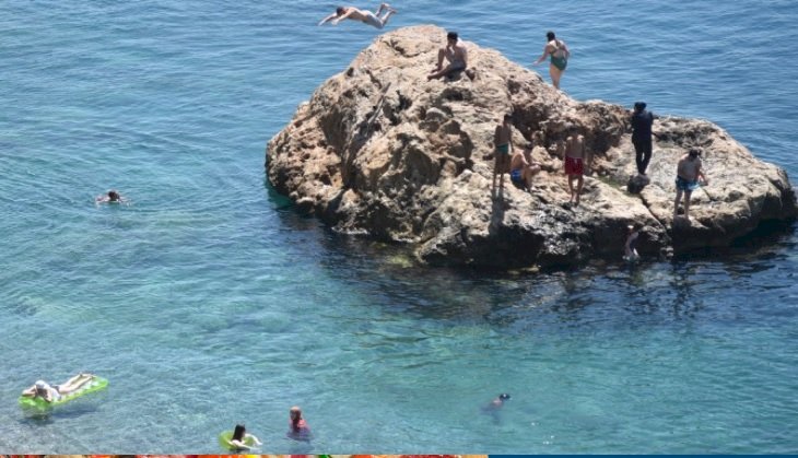 Birleşik Krallık'tan Türkiye'ye seyahat edeceklere uyarı: Onlarca turistte salmonella görüldü