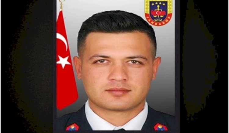 Afyonkarahisar'da kazaya müdahale eden bir asker şehit oldu...
