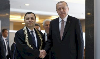 Erdoğan Anayasa’ya tam uymadıkça Merkez Bankası enflasyonu indiremez