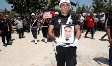 Şehit polis memuru Hatay'da toprağa verildi