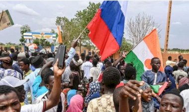 Nijer'de darbe: Rusya, Batı Afrika liderlerini askeri müdahalede bulunmama yönünde uyardı
