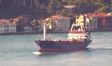 Rusya, Şükrü Okan adındaki ticari gemiye uyarı ateşi açtığını duyurdu