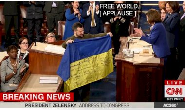Zelenskiy Ukrayna’nın Atatürk’ü olabilir mi?