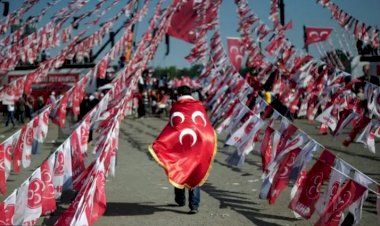 MHP, İYİ Parti'ye "üçüncü yol" kapılarını kapattı