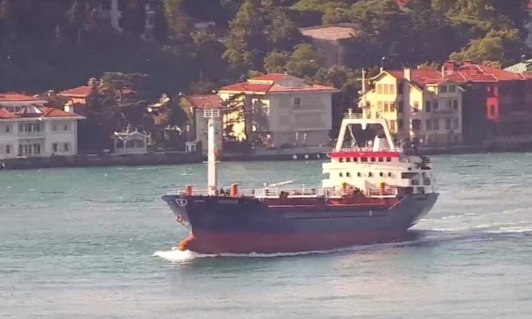 Rusya, Şükrü Okan adındaki ticari gemiye uyarı ateşi açtığını duyurdu