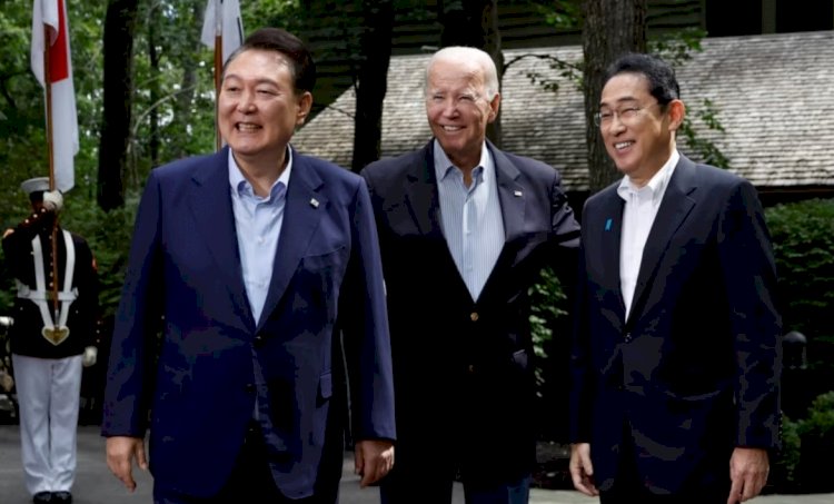 ABD Japonya ve Güney Kore liderleri ortak güvenlik taahhüdü için Camp David’de buluştu