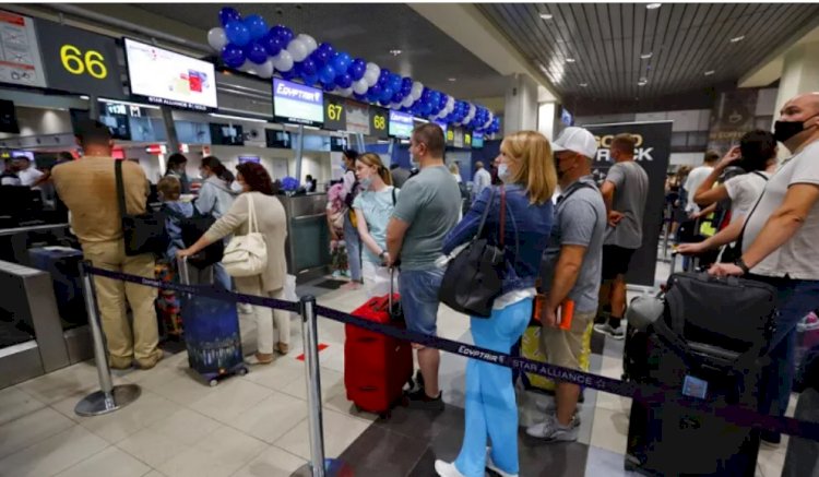 Rusya, Moskova hava sahasında 2 İHA imha etti, başkentte hava trafiği bir süre aksadı