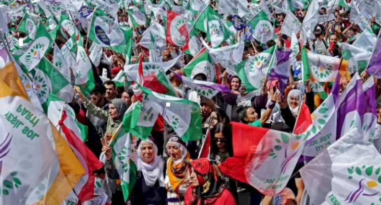 HDP aktif siyaset sahnesinden çekiliyor mu, Yeşil Sol Parti’de hangi isim seçenekleri tartışılıyor?