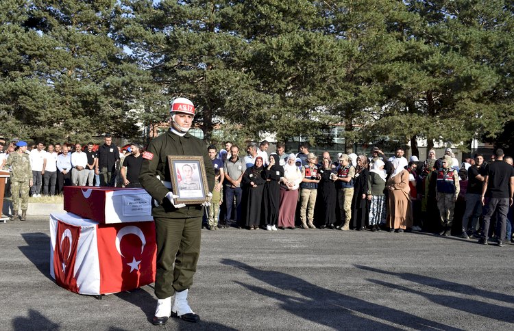 Pençe-Kilit Operasyonu bölgesinde bir asker şehit oldu