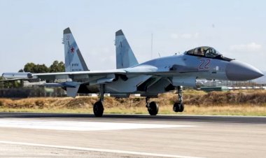 Rus yapımı savaş eğitim uçağı, İran Hava Kuvvetleri'ne katıldı