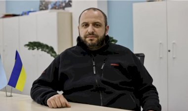 Zelenskiy duyurdu: Ukrayna’nın yeni savunma bakanı Kırım Tatarı Umerov