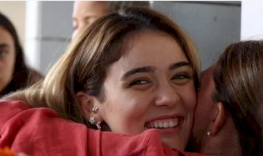 Avrupa Şampiyonu Filenin Sultanları Türkiye'ye döndü: 'Sırada Olimpiyat var'