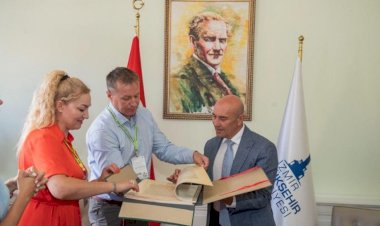 Başkan Tunç Soyer Ukrayna heyetini ağırladı