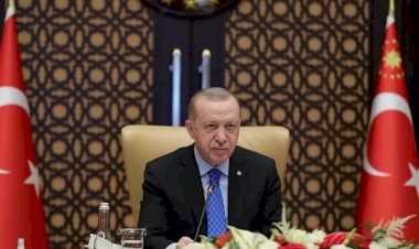 Erdoğan: Türkiye'yi darbe anayasasından kurtarıp demokrasiye yakışır sivil anayasaya kavuşturacağız