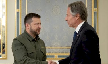 ABD Dışişleri Bakanı Blinken Kiev’de Ukrayna Cumhurbaşkanı Zelenski’yle görüştü