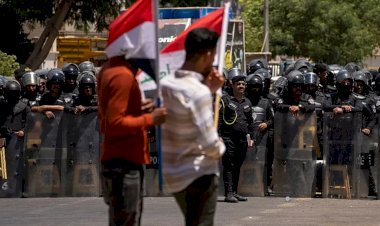 Irak: Bağdat yönetimi Türkiye'nin 'hava saldırılarını' kınadı; Türk büyükelçiyi bakanlığa çağırdı