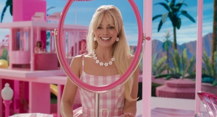 Tüm dünyayı pembeye boyadı, sinema tarihine geçti: Yılın en çok kazanan filmi Barbie