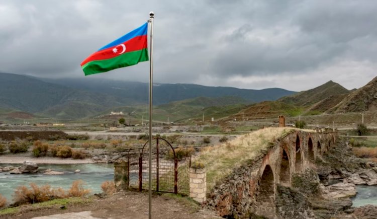Azerbaycan sınırda askerlerine ateş açıldığını iddia etti Ermenistan reddetti