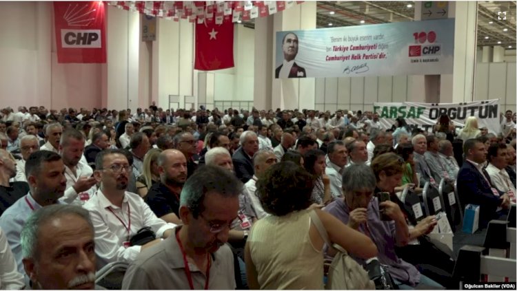 CHP İzmir’de kavgalı kongre