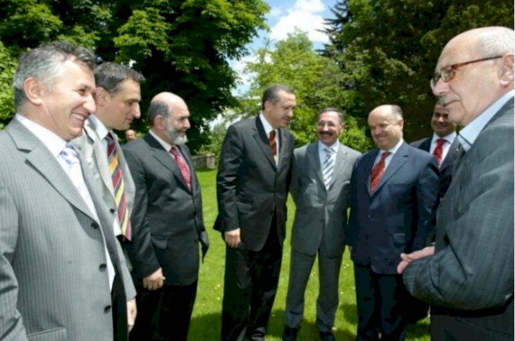 Cem Küçük,  Mehmet Metiner ve Fehmi Koru tartışmasında Dilipak eksik!